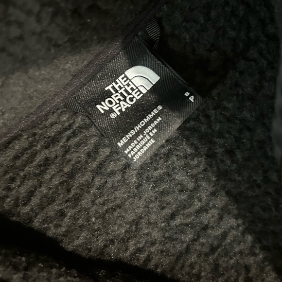 North Face Sherpa - Picture 2 of 2